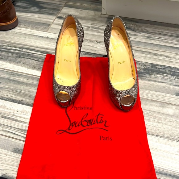 louboutin swarovski heels
